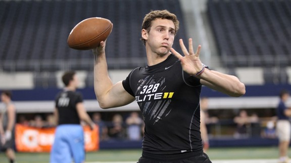 Cooper Bateman - Dallas Elite 11 Regional Gallery - ESPN