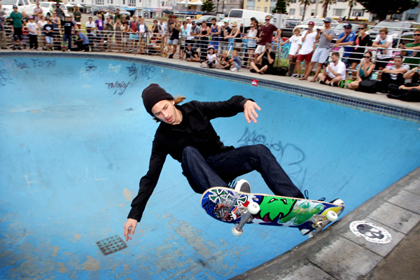 ESPN - Photos - Getting answers from Tony Hawk