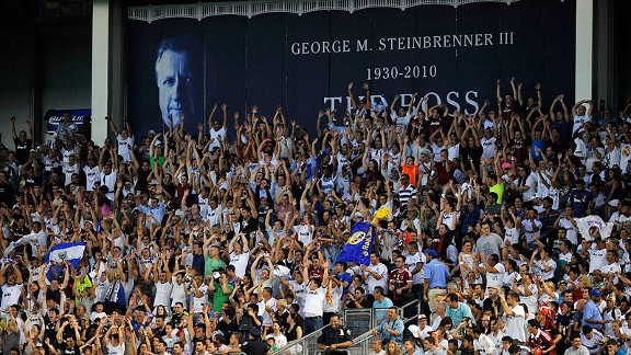 More Soccer At Yankee Stadium: AC Milan vs. Real Madrid In August! -  Gothamist