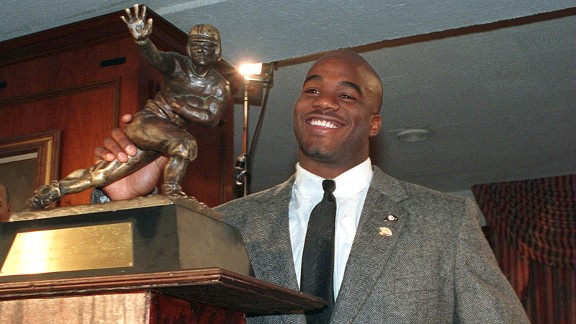 99 Heisman Trophy Winner University Of Louisville Stock Photos, High-Res  Pictures, and Images - Getty Images