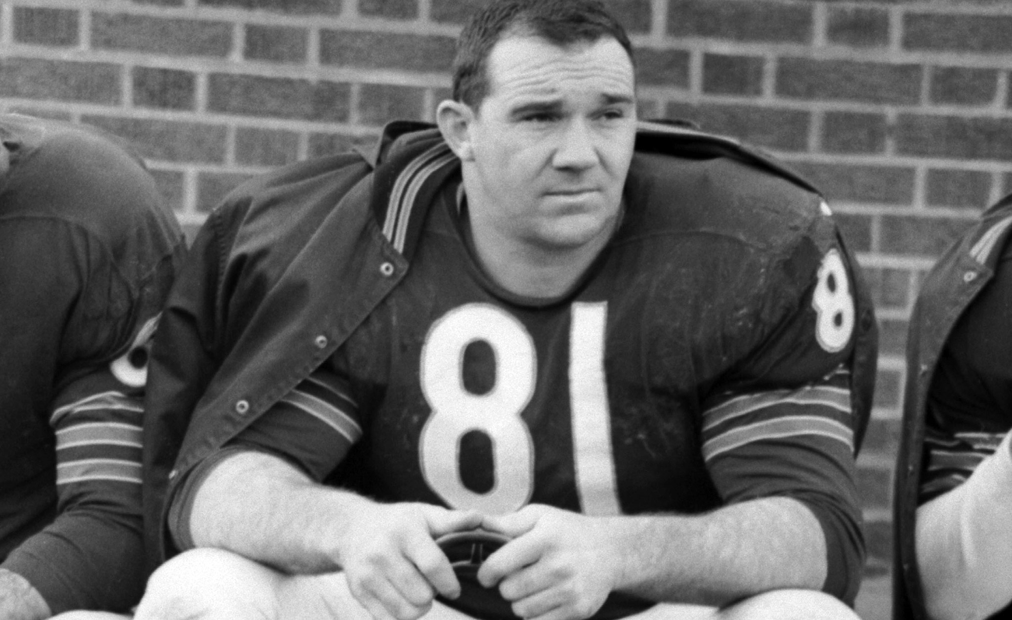 No. 45: Ed O'Bradovich - 50 Greatest Bears - ESPN