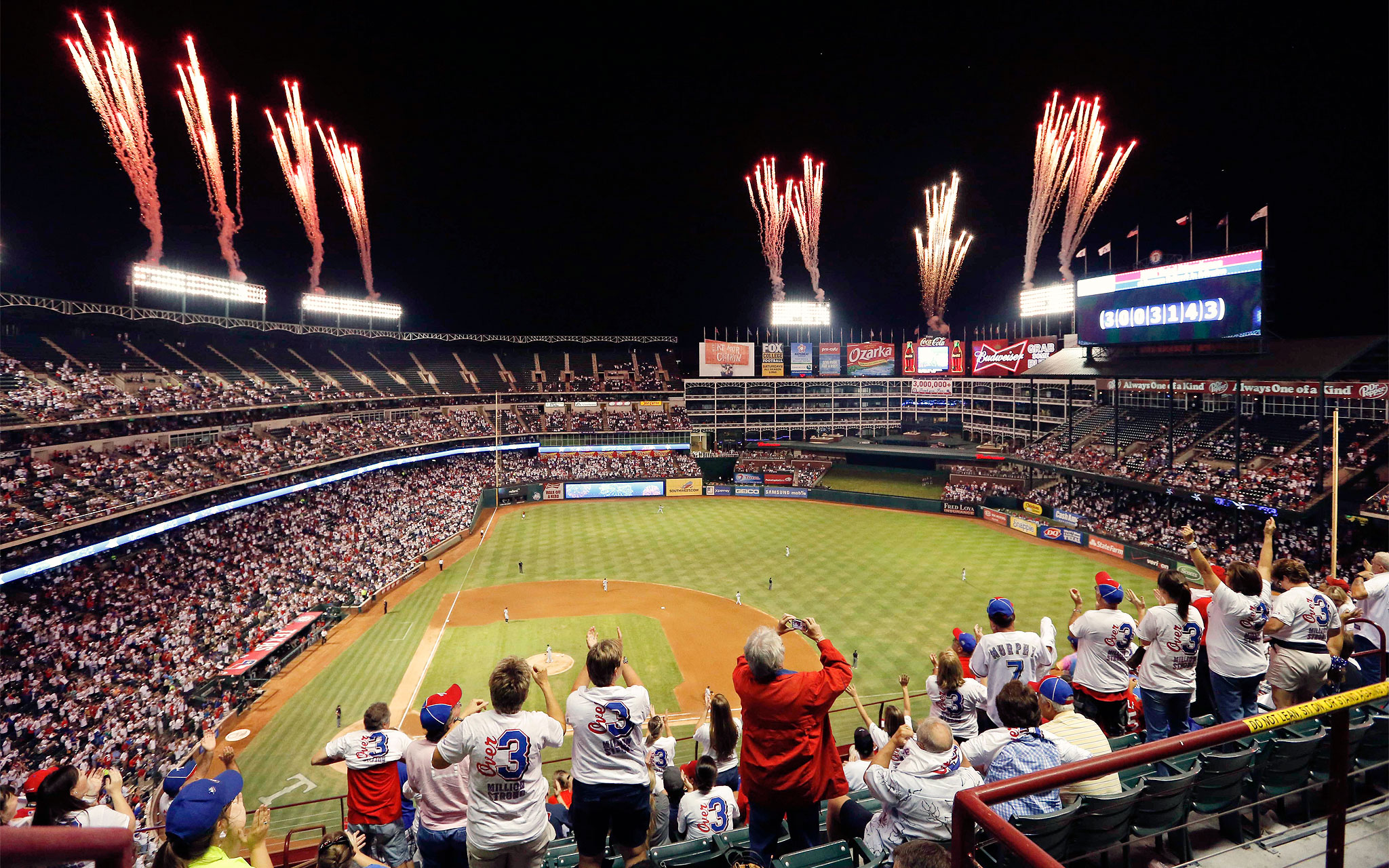 rangers-ballpark-photos-of-the-day-september-14-2012-espn