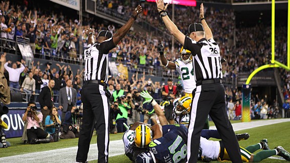 Replacement referee Lance Easley stands by touchdown call: 'I