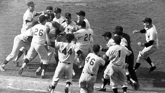 San Francisco Giants visit the Polo Grounds 1962  Polo grounds, Baseball  stadium, Baseball classic