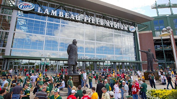 Lambeau Field's new 7,000-seat addition 