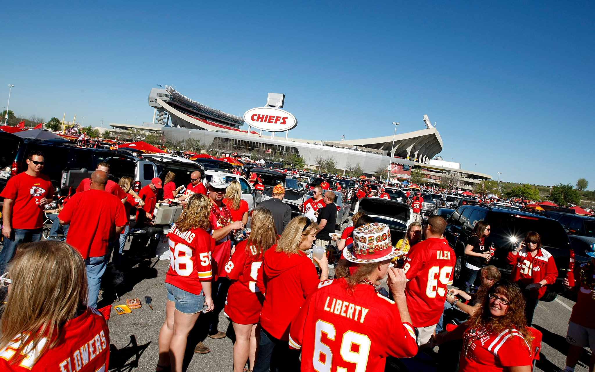 No. 6 Arrowhead Stadium - Toughest Venues - ESPN