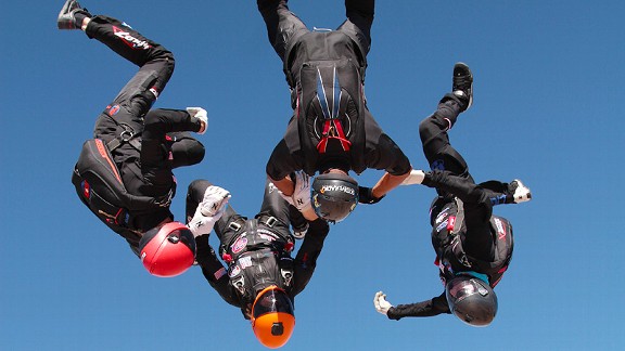 FARK.com: (7428599) Nice story for Veteran's Day . . . Man's parachute ...