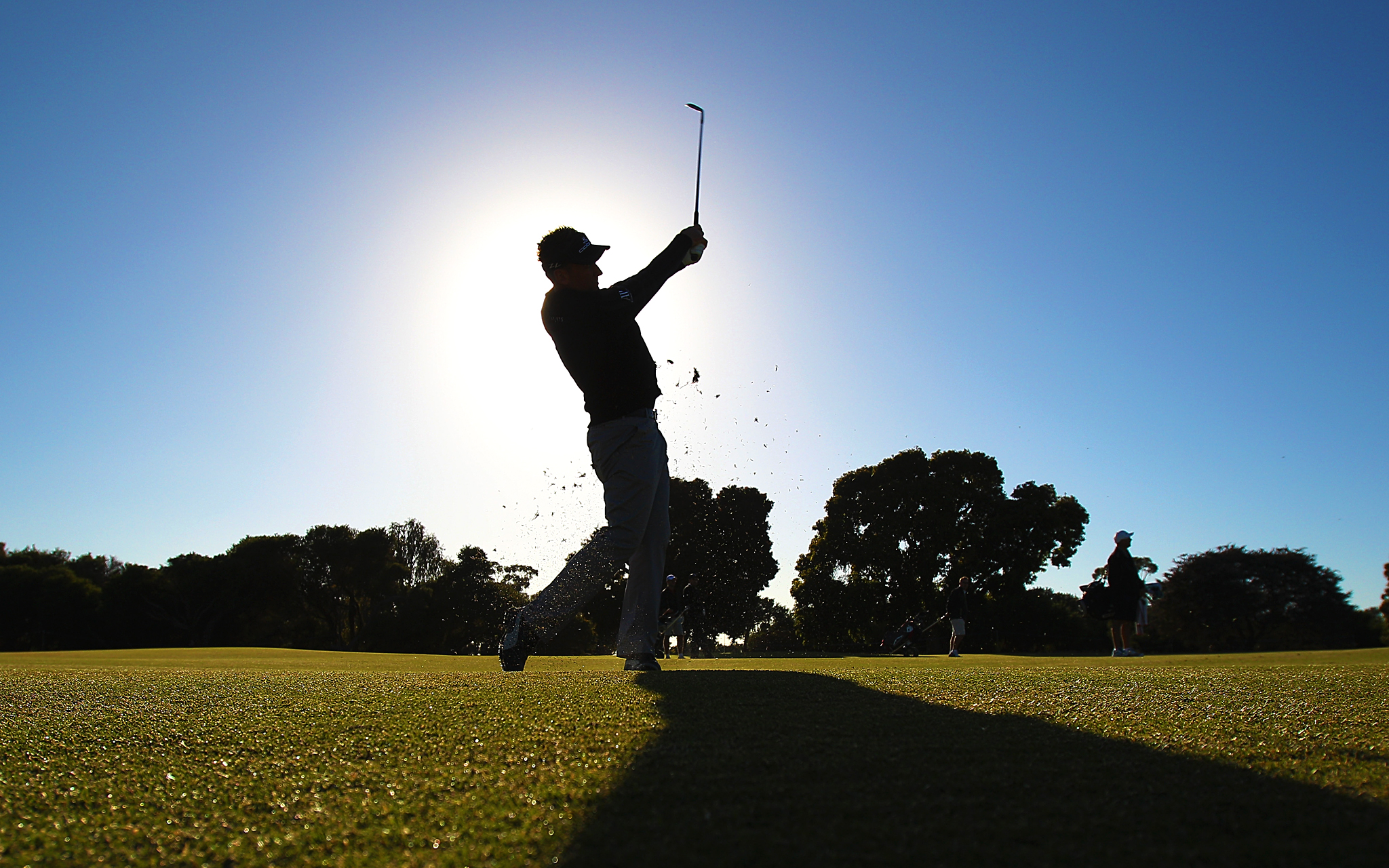 Sun Swing - Photos of the Day November 14, 2012 - ESPN