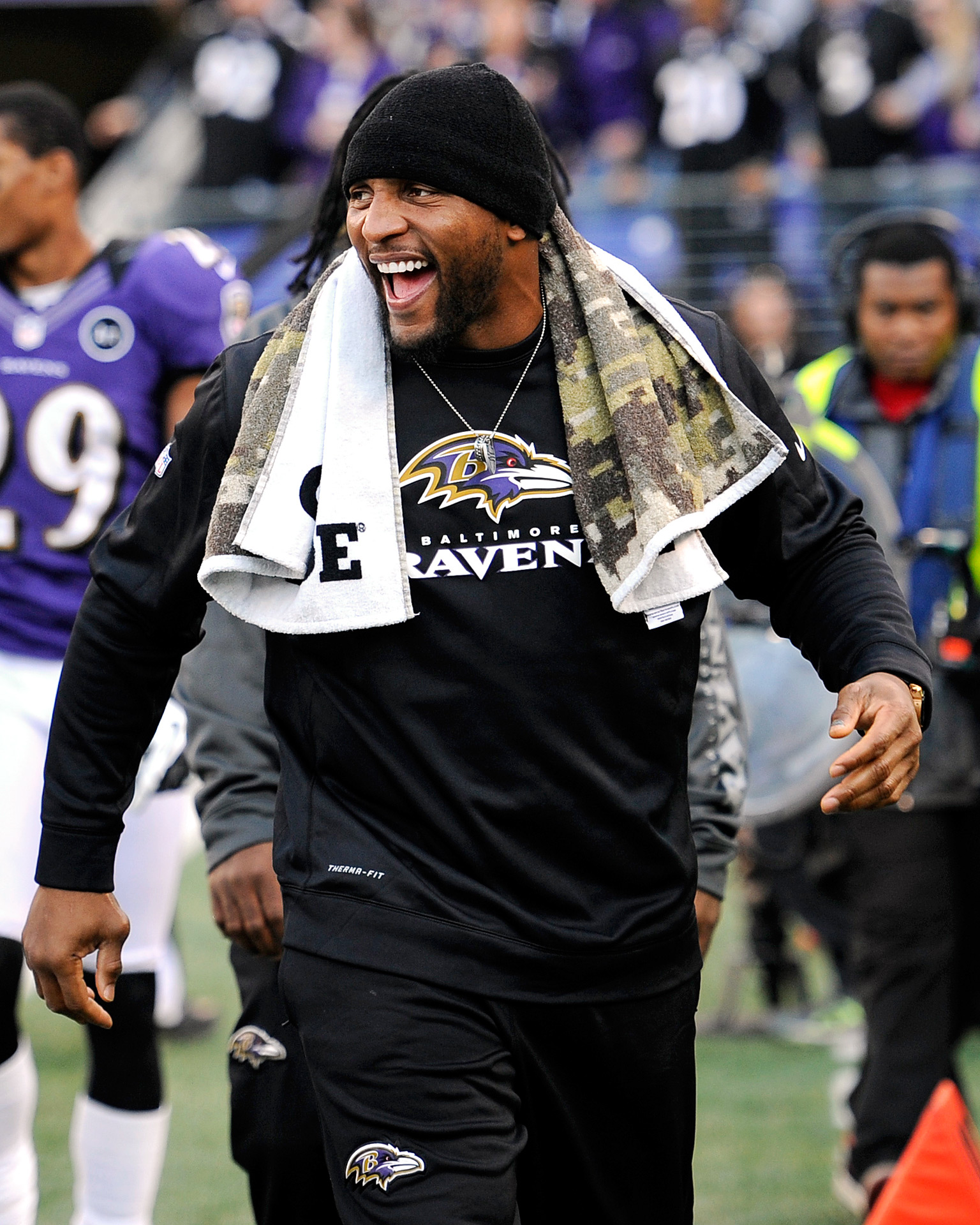 Ray Lewis To Retire - ESPN