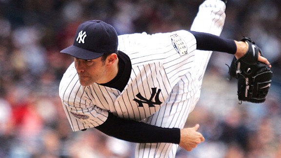 Mike Mussina enters Baseball Hall of Fame with no logo on his cap