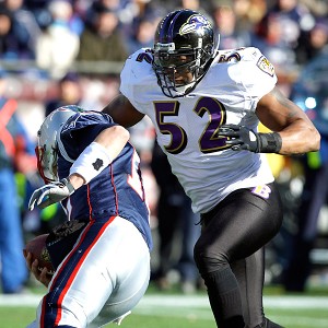 Ray Lewis Is Beating Eli Manning in NFL Jersey Sales