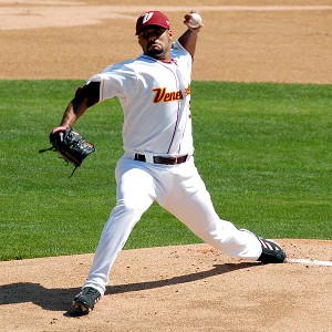 Johan Santana back with the Mets in spring training, but Major