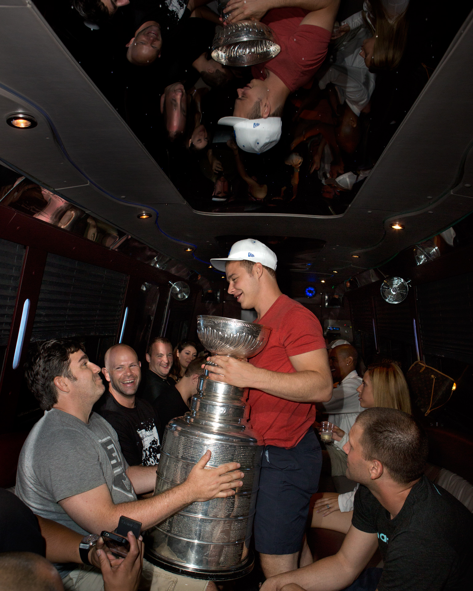 https://a.espncdn.com/photo/2013/0124/Mag_Stanley_Cup.013.jpg