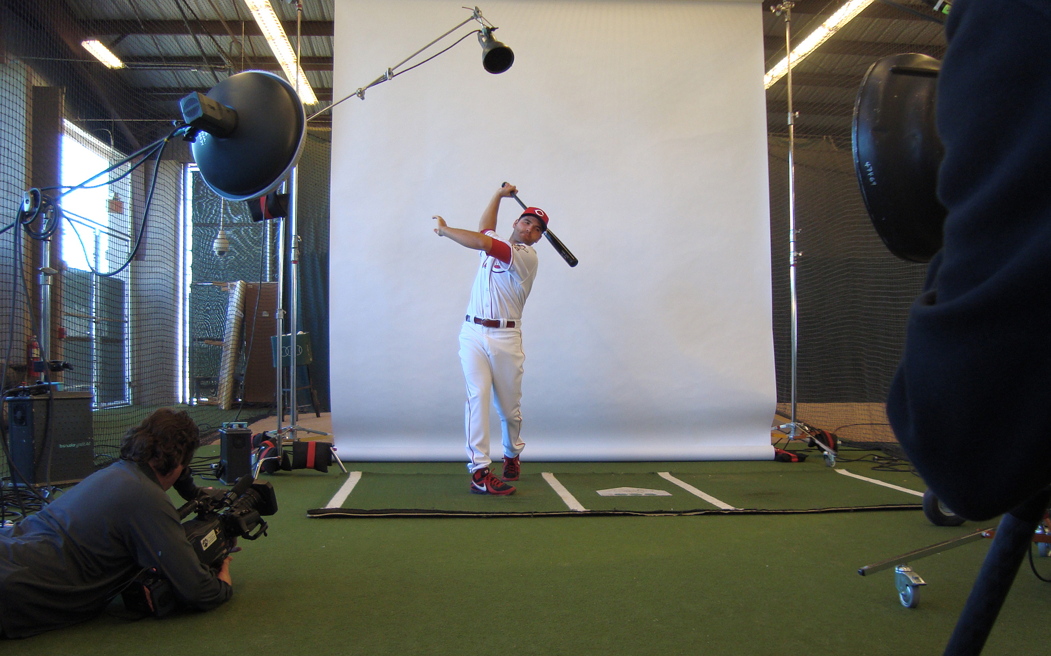 Behind the Scenes: Joey Votto Cover Shoot - ESPN