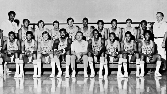 Lakers Vs. Celtics: Lakers Wearing 1971-1972 Throwback Uniforms