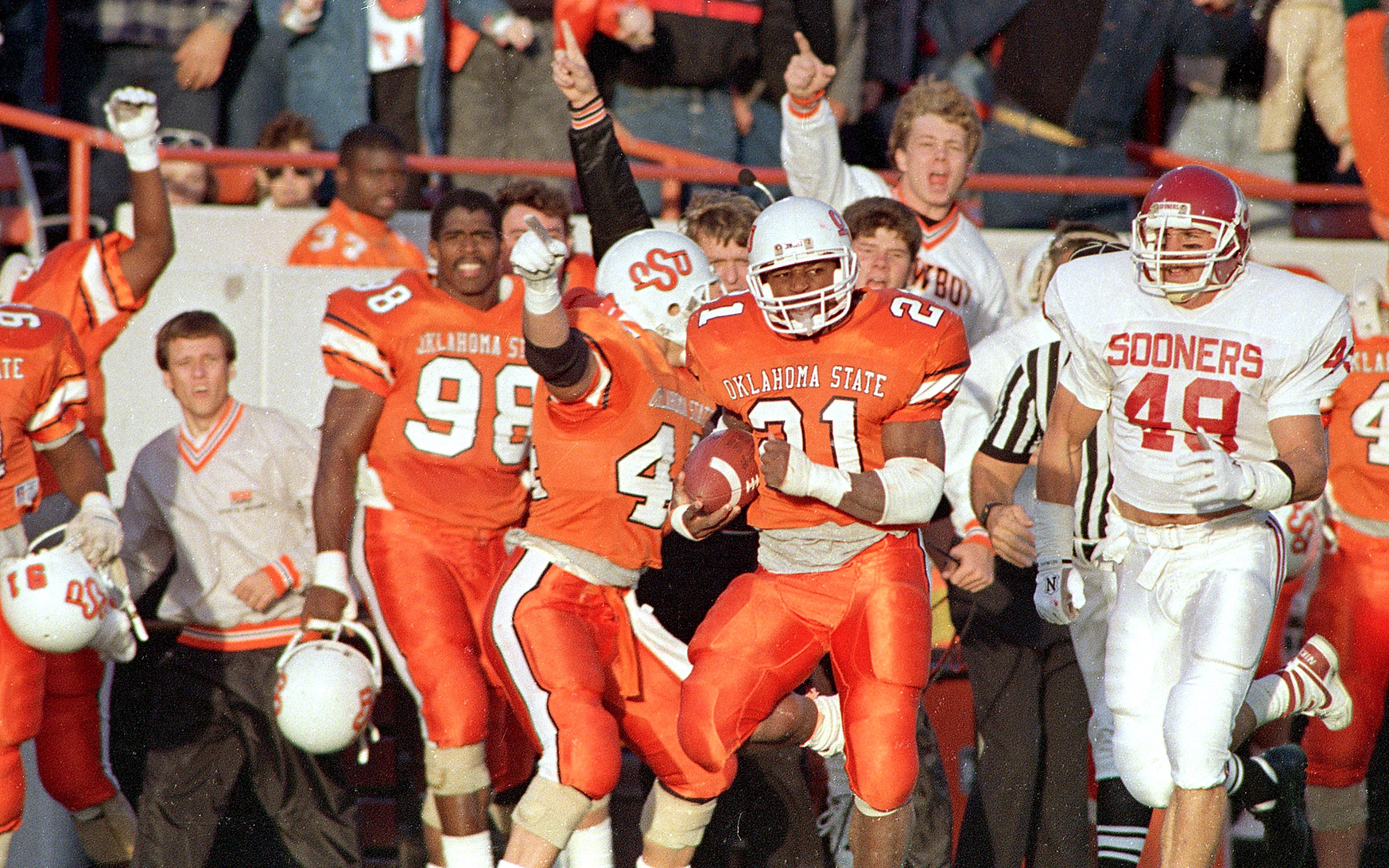 BARRY SANDERS & THURMAN THOMAS SIGNED OKLAHOMA STATE COWBOYS 8x10 PHOT –  Super Sports Center