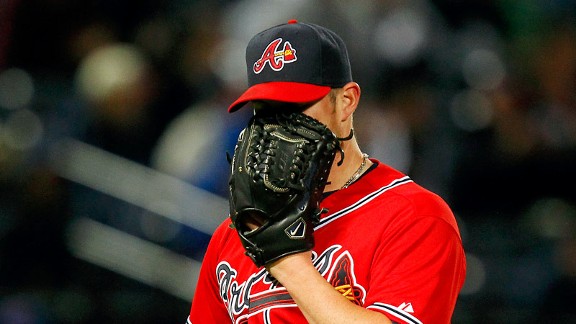 Braves eye Kimbrel for closer's role