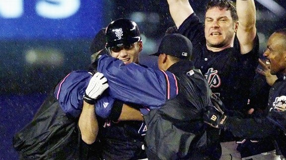 Robin Ventura rain delay Mike Piazza imitation (2000) 