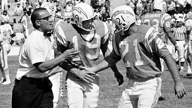 Detroit Lions QB Tobin Rote in action, pass vs Cleveland Browns at