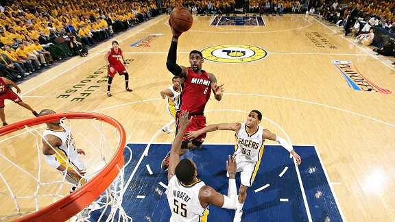 Premium AI Image  Closeup shoot of basketball inside miami heat basketball  court with water splash