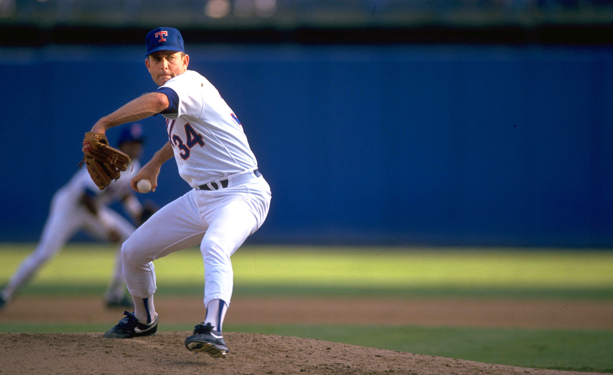 nolan ryan kitchen table leg