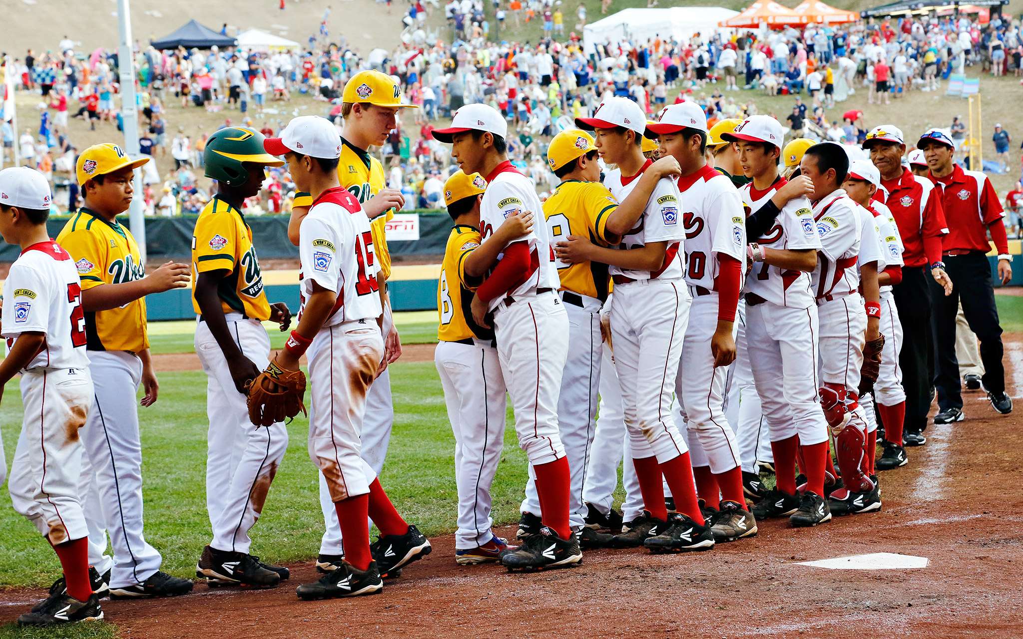 Sportsmanship, friendship one year after Little League hug - ESPN