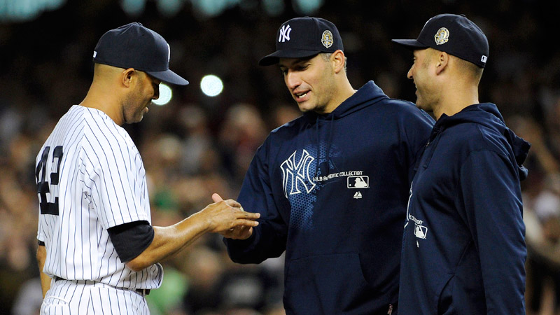 Yankees' Mariano Rivera Finishes What Andy Pettitte Starts - The