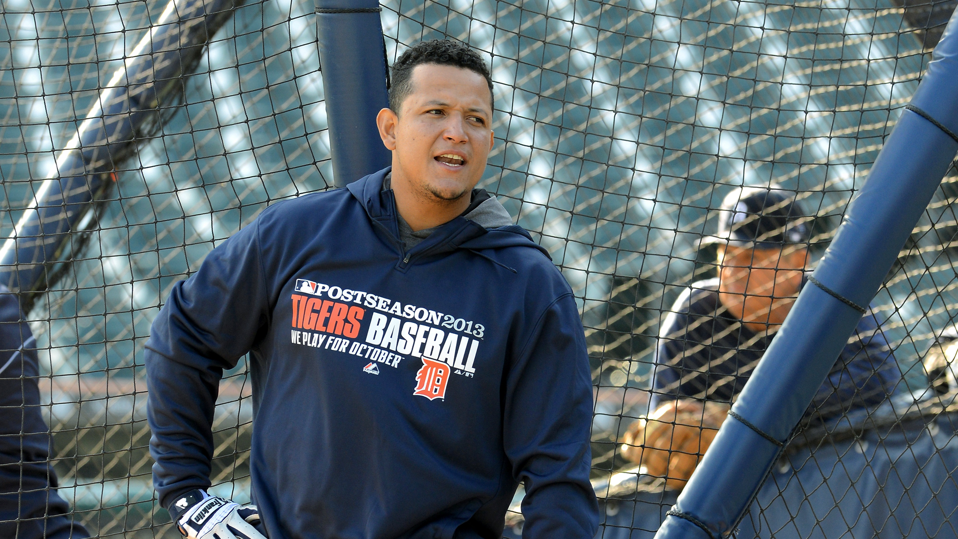 Tigers' Miguel Cabrera comes to rescue of Venezuelan youth team