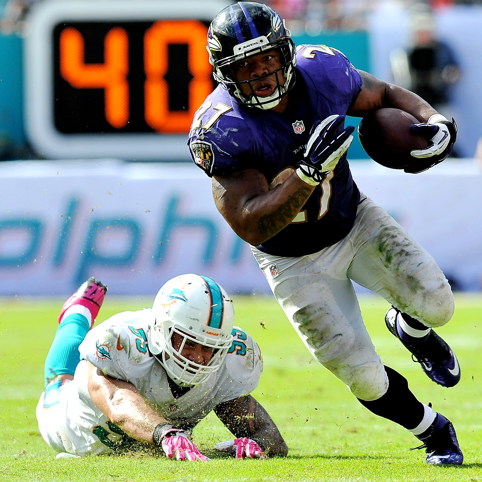 Baltimore Ravens running back Ray Rice runs for a first down