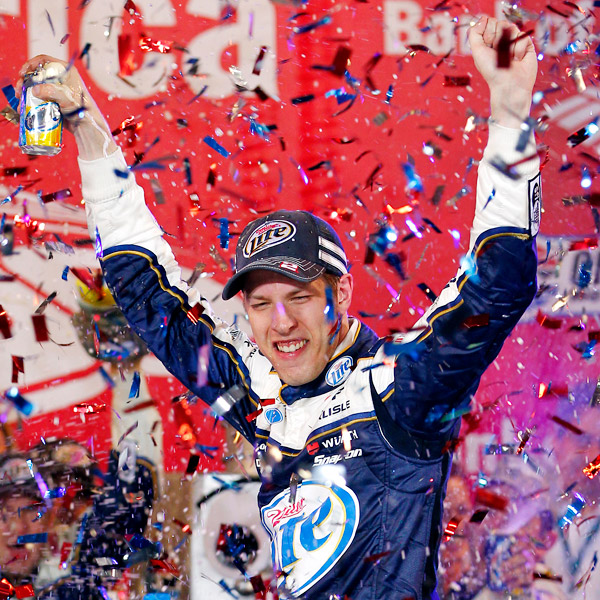 Brad Keselowski wins at Charlotte to snap 37-race skid