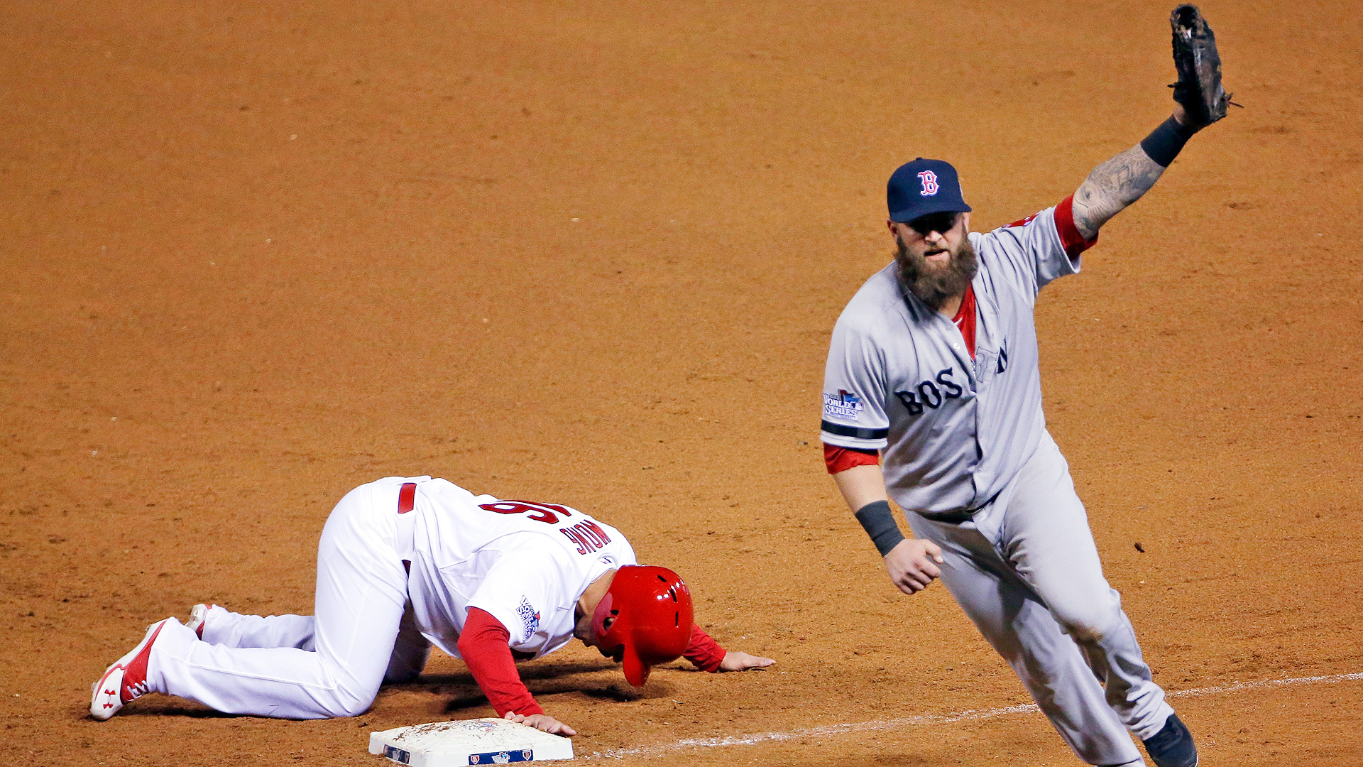 Watch: Kolten Wong makes acrobatic stop, gets runner on falling throw in  Cardinals win 