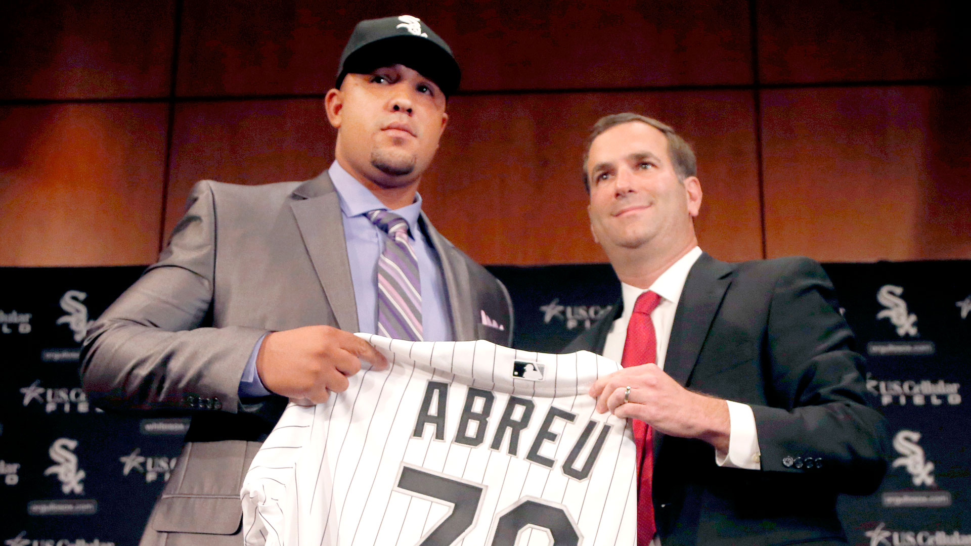 Jose Abreu officially signed - South Side Sox