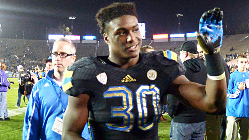 Myles Jack loves being a two-way weapon for UCLA - Los Angeles Times