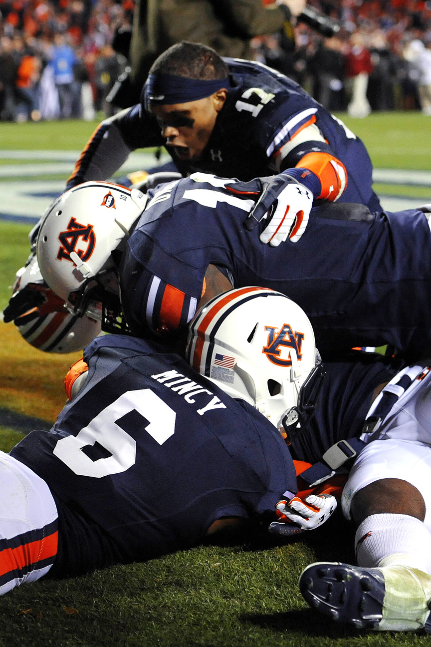 Auburn Chris Davis 109 Yard Game Winning Missed Field Goal Return in The  Iron Bowl 