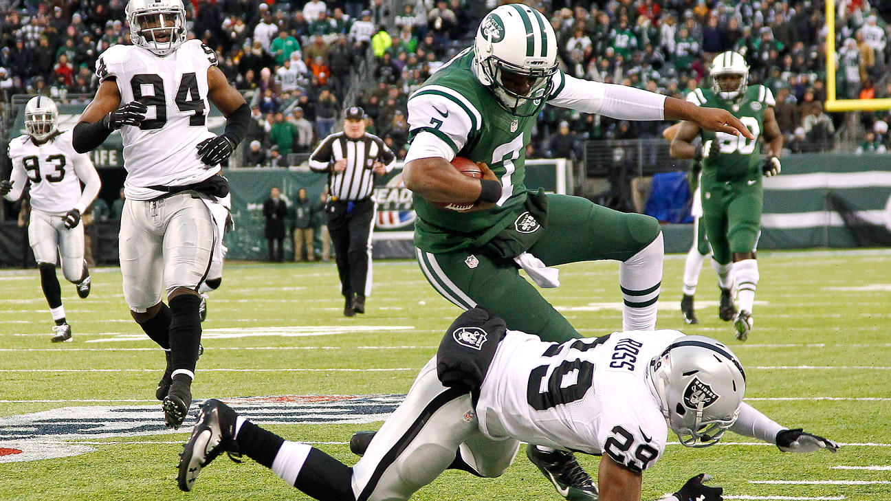 Smith leads Jets to 37-27 victory over Raiders