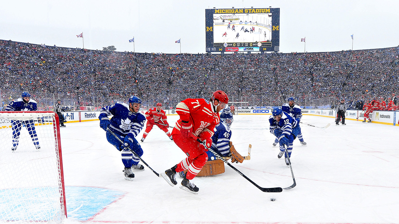 2014 Winter Classic Alumni Game at Comerica Park. Detroit Red Wings and  Toronto Maple Leafs