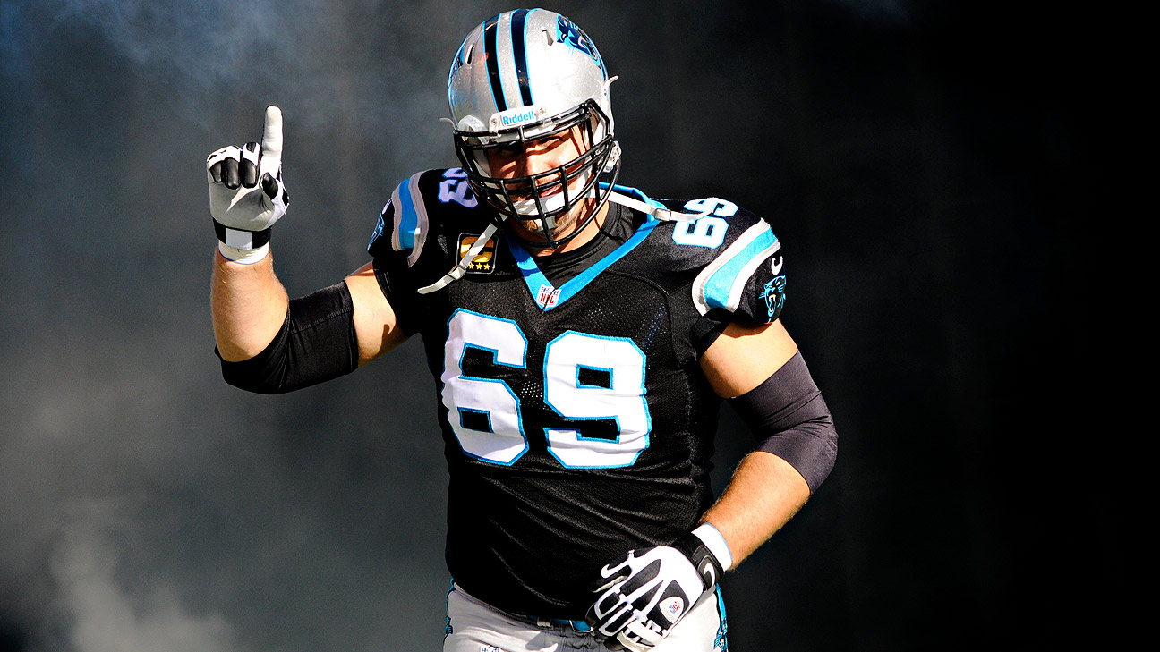 Carolina Panthers tackle Jordan Gross lines up for a play against