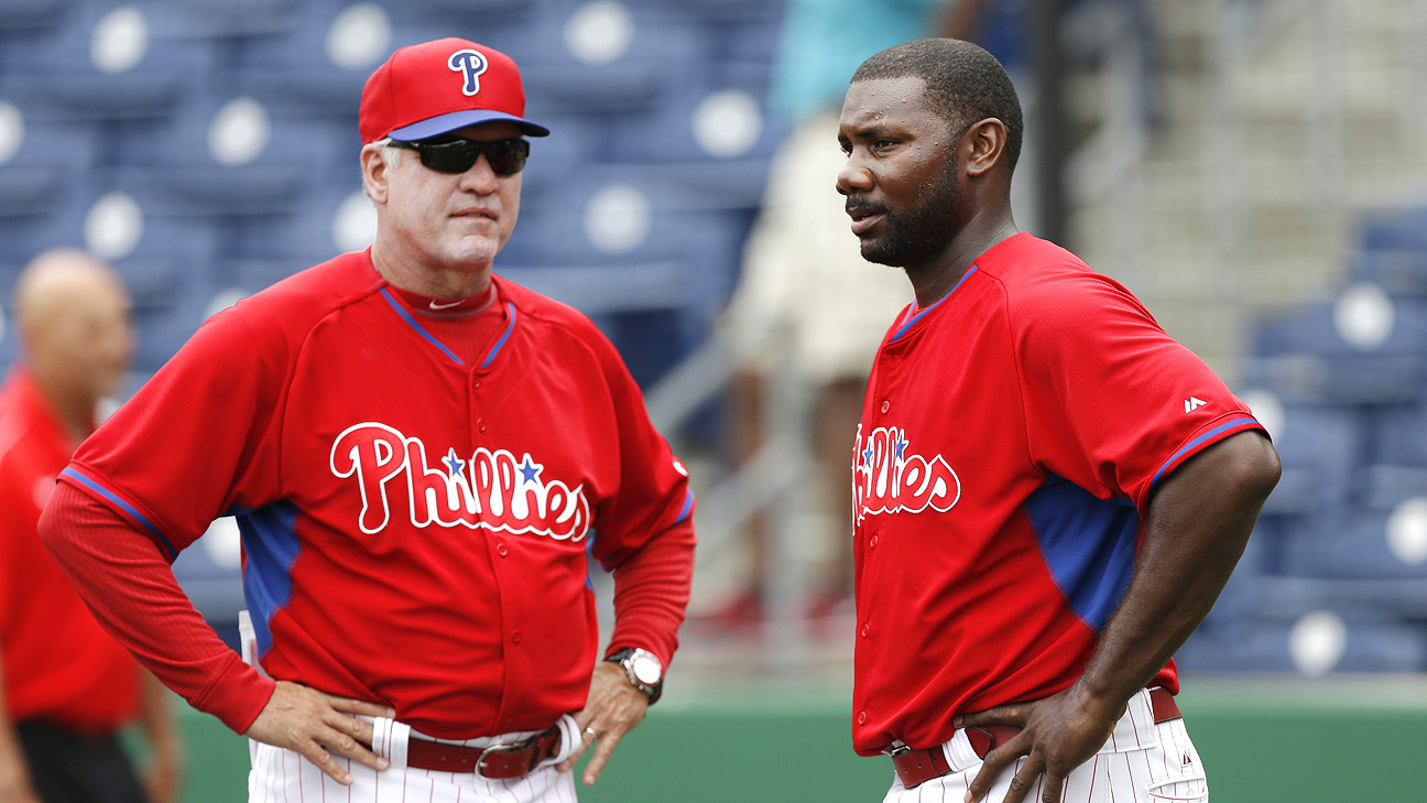 Ryan Howard now says he accepts platoon