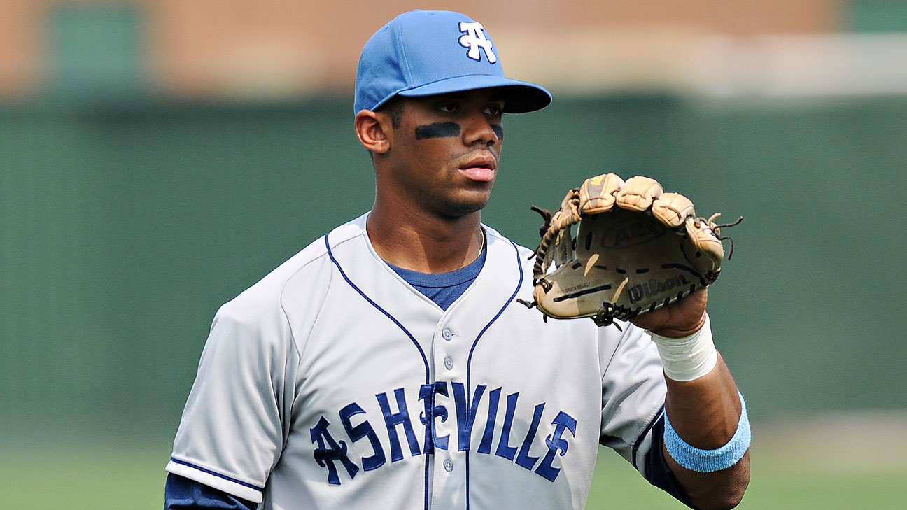 Russell Wilson Got Offered Almost as Much Money by a Baseball Team