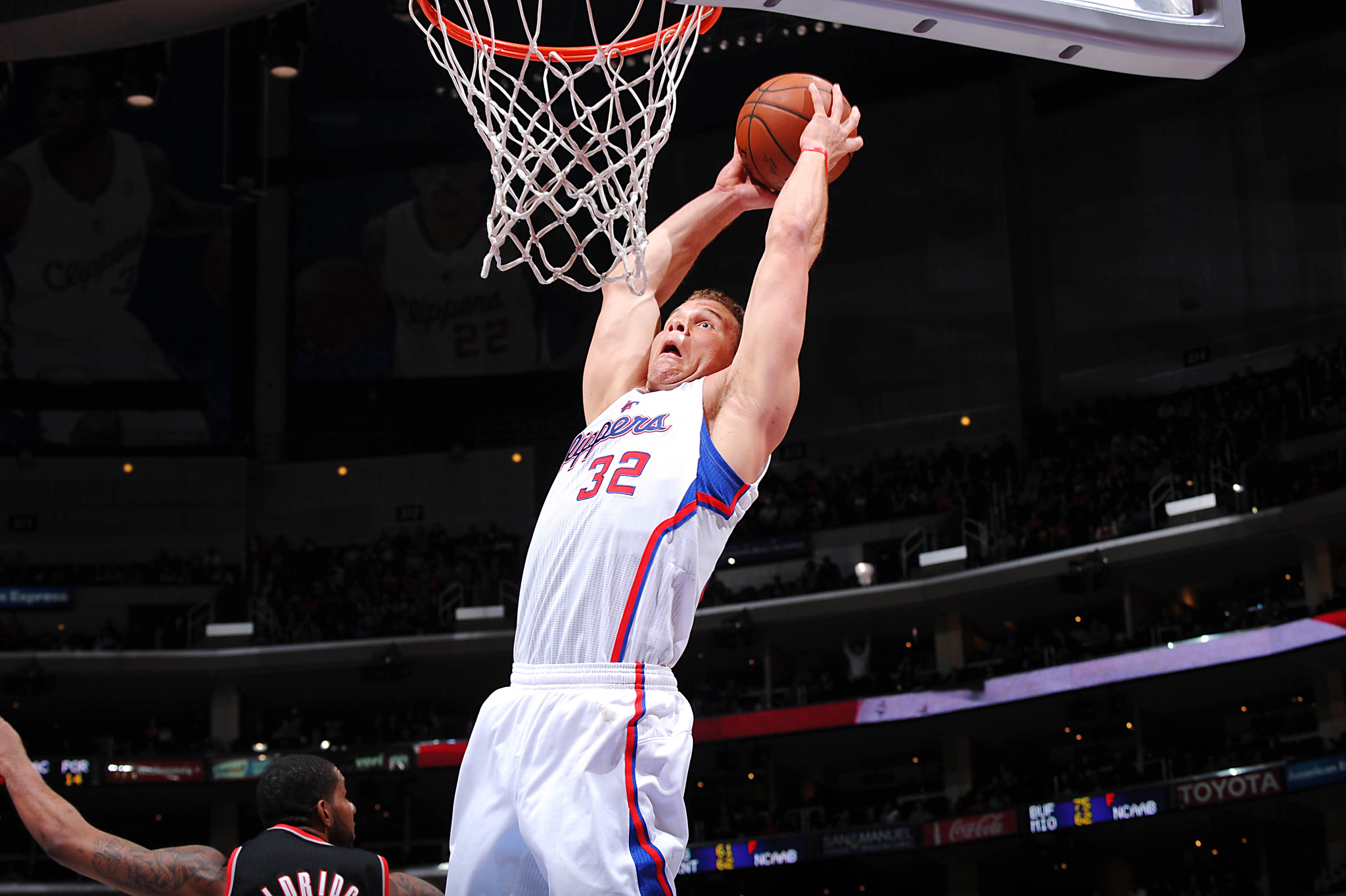 blake griffin hyper dunks