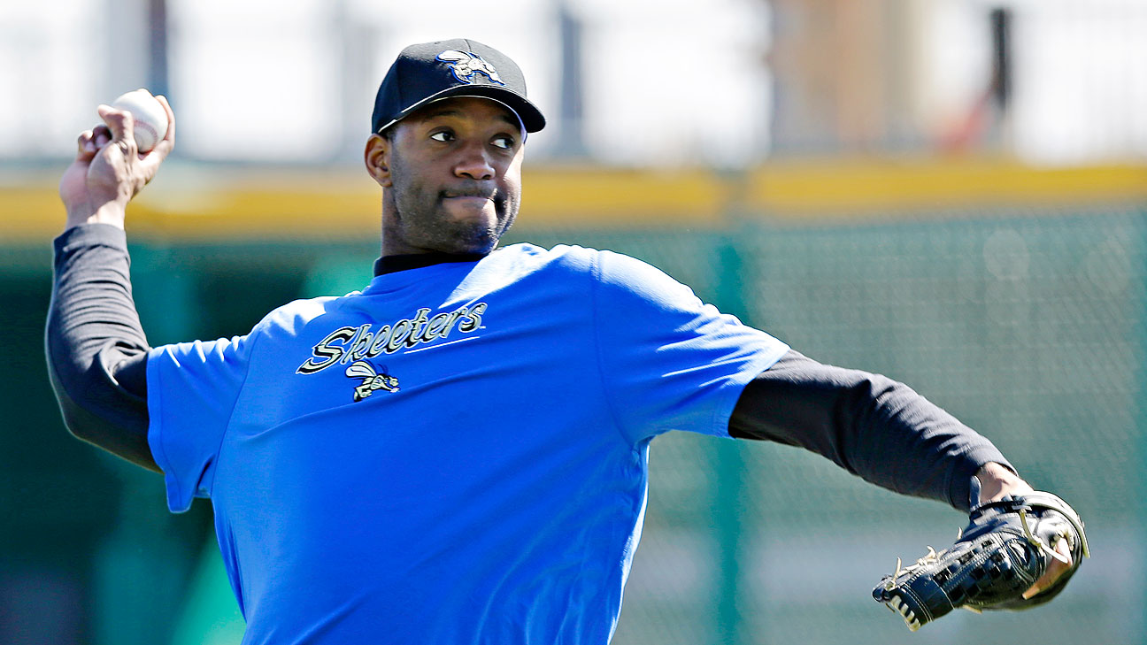 Former NBA star Tracy McGrady makes pitch for a baseball career