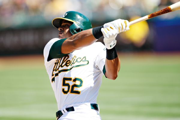 Cespedes goes deep, A's get even with M's