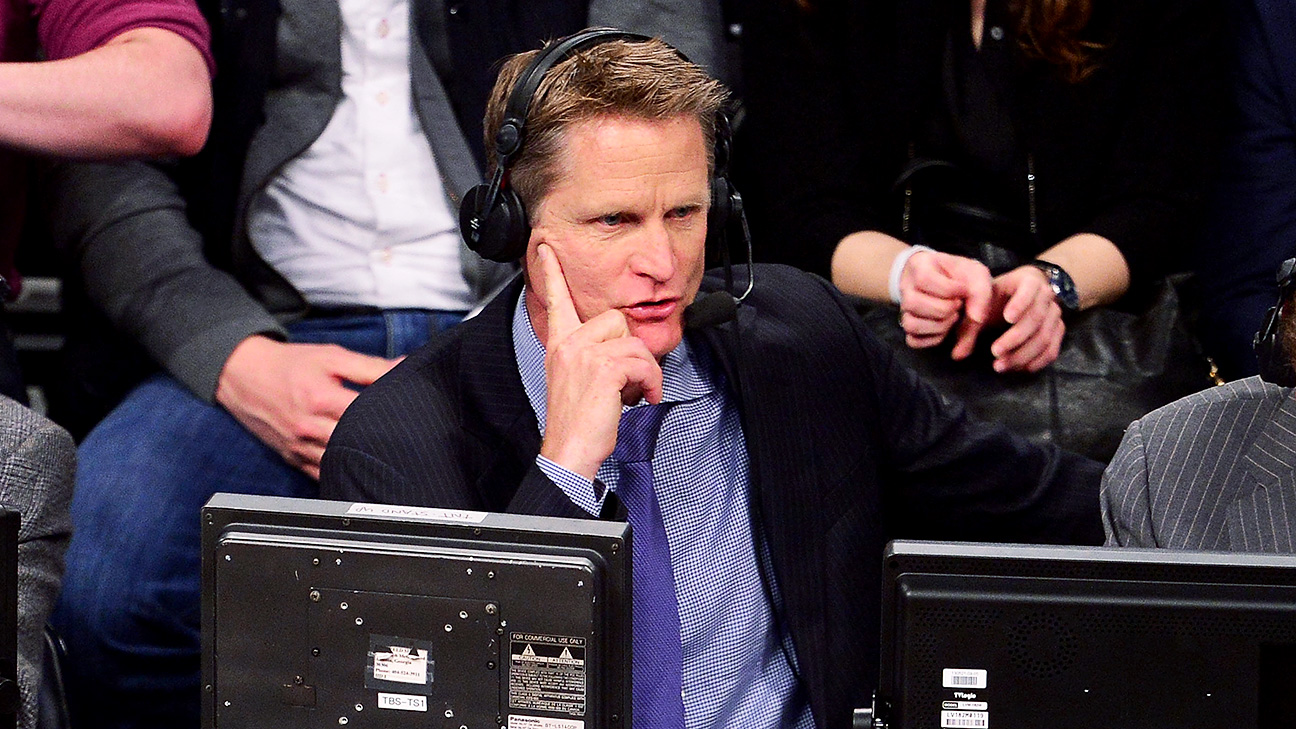 Steve Kerr turns over huddle to players as Warriors rout Suns