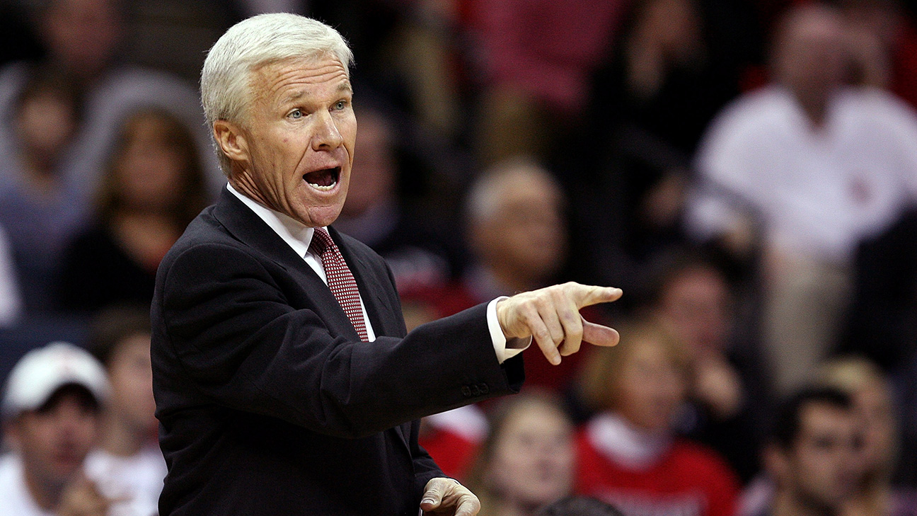 davidson-coach-bob-mckillop-doesn-t-need-a-bigger-job
