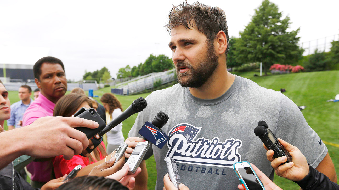 Sebastian Vollmer has an ankle sprain  Sprained ankle, Injured players,  New england patriots