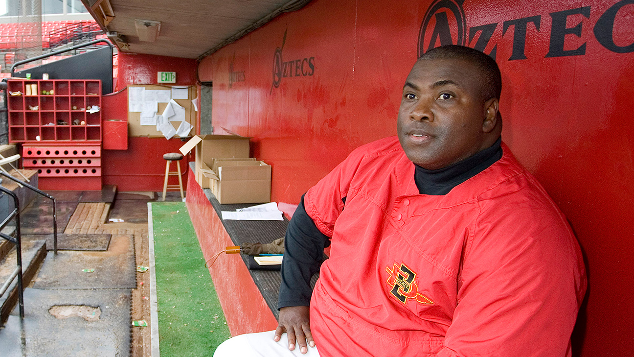 Tony Gwynn Jersey Retirement Ceremony