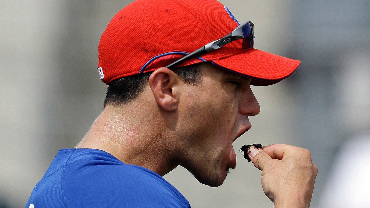 With or without ban, tobacco's influence in baseball on its way out