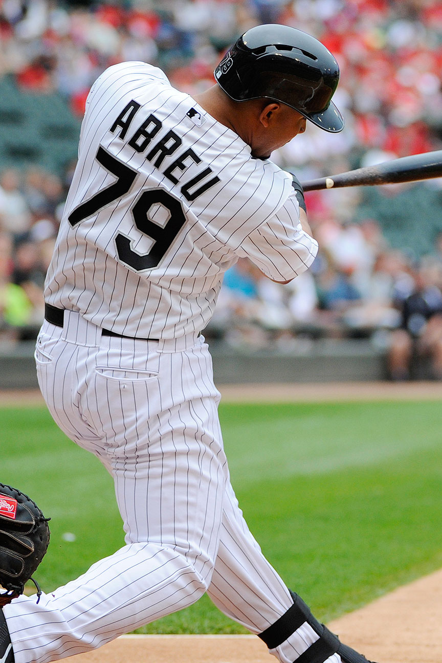 Abreu, Dunn homer to lead White Sox past Giants 7-6