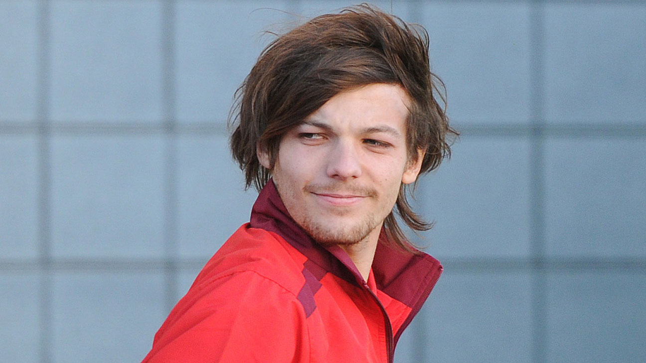 Doncaster defend kit design competition after 1D singer Louis Tomlinson  wins - Eurosport