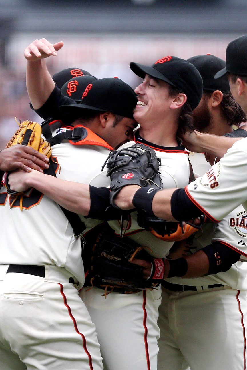 Tim Lincecum pitches 2nd career no-hitter in Giants' 4-0 win over Padres 